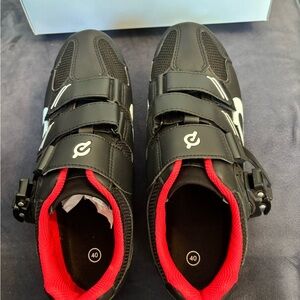 Peloton sz40 cycling shoes